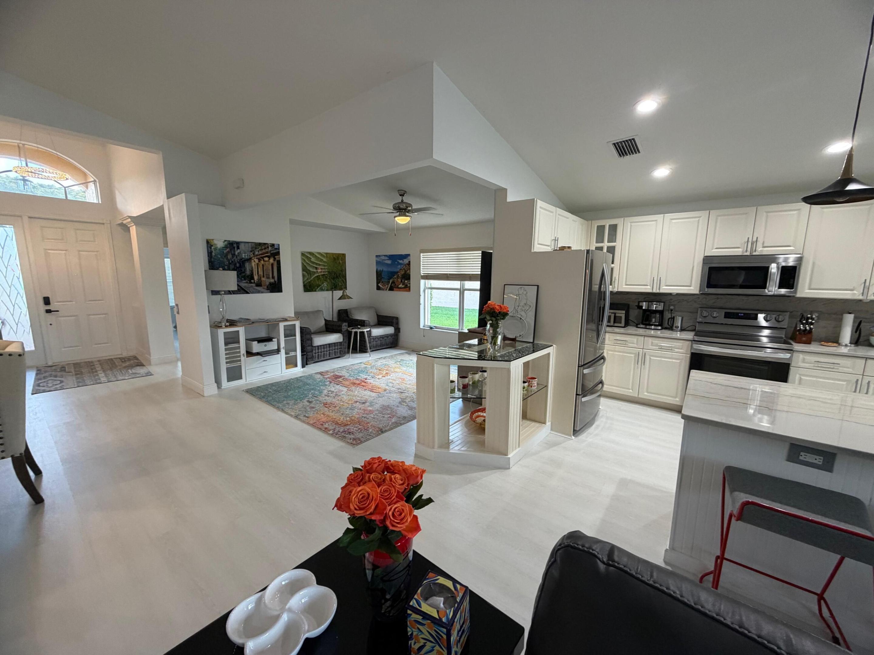 VALENCIA POINTE - Residential Lease