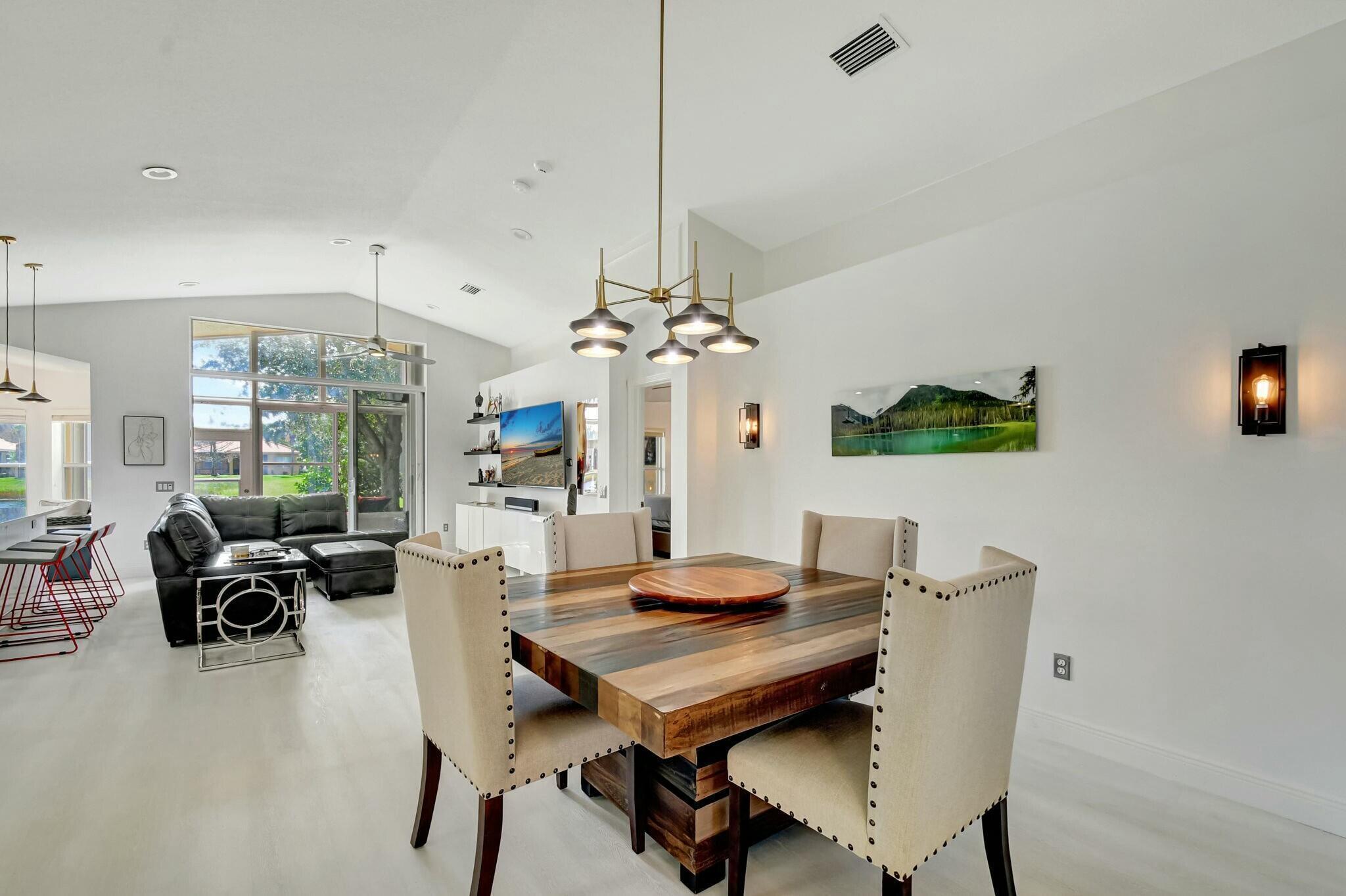 VALENCIA POINTE - Residential Lease