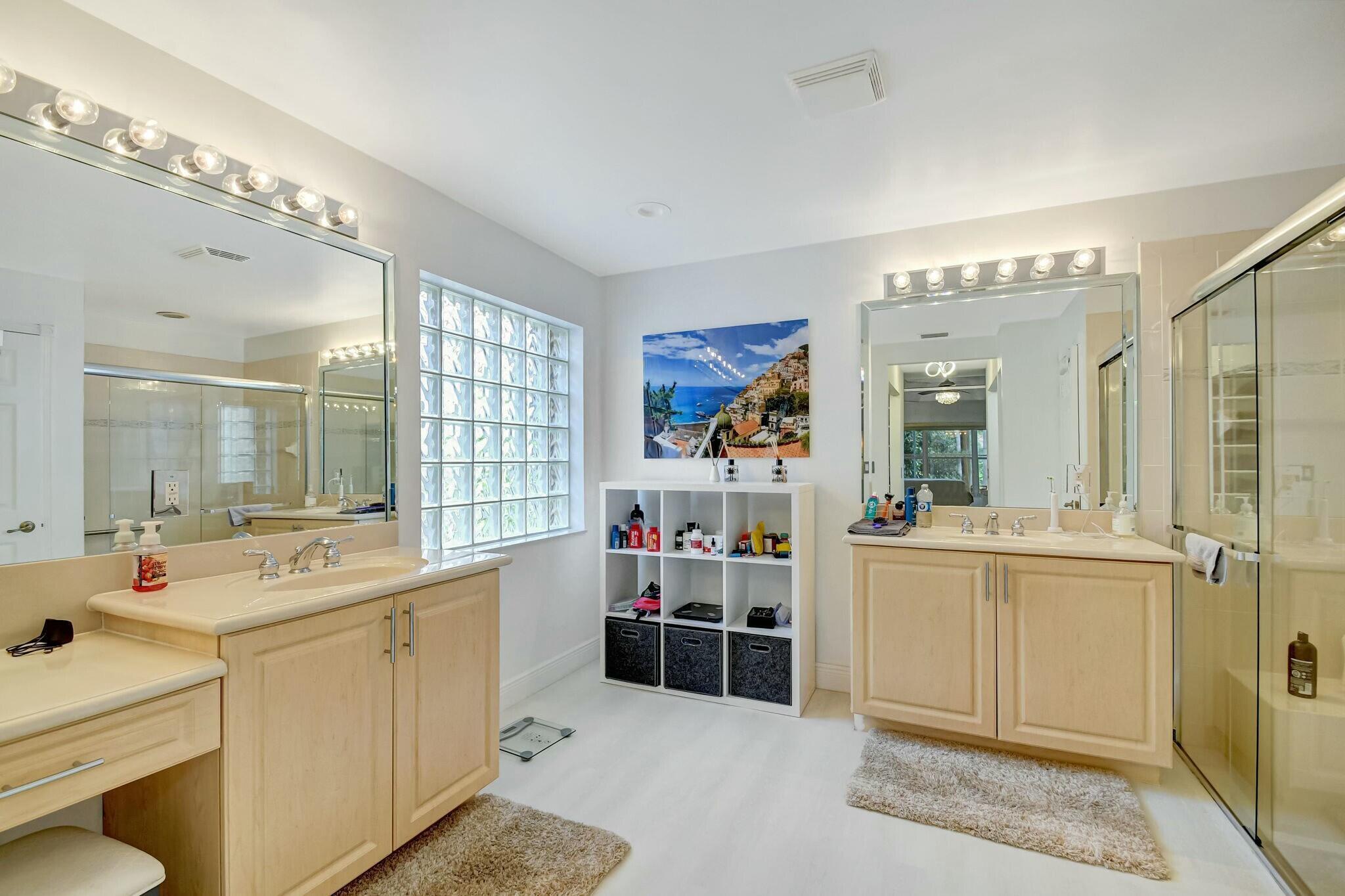 VALENCIA POINTE - Residential Lease