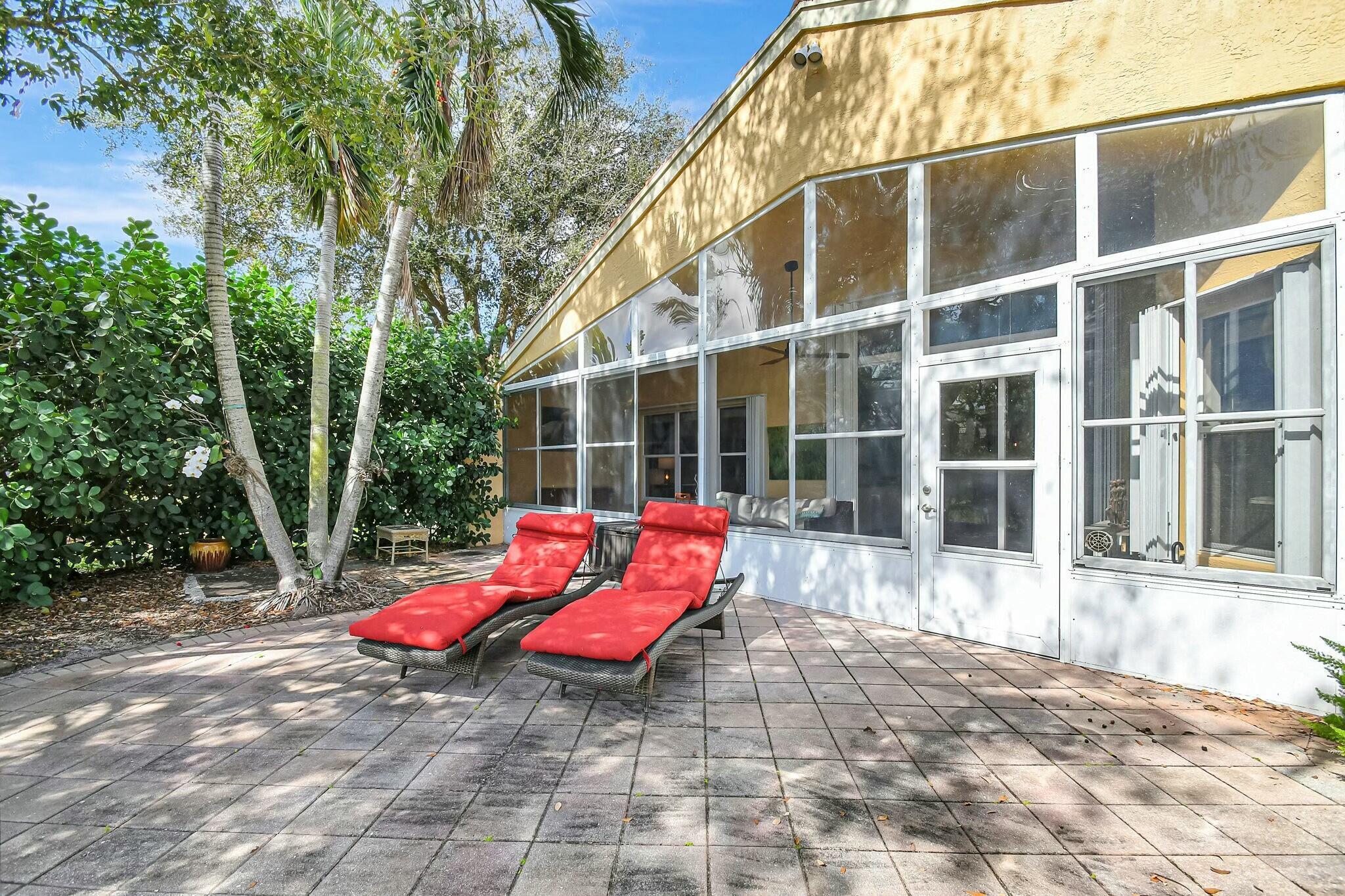 VALENCIA POINTE - Residential Lease