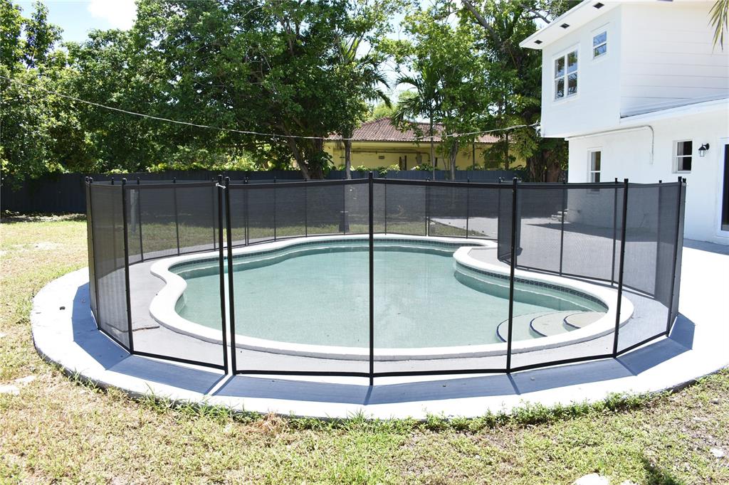 Biscayne Gardens Sec E Pt - Residential