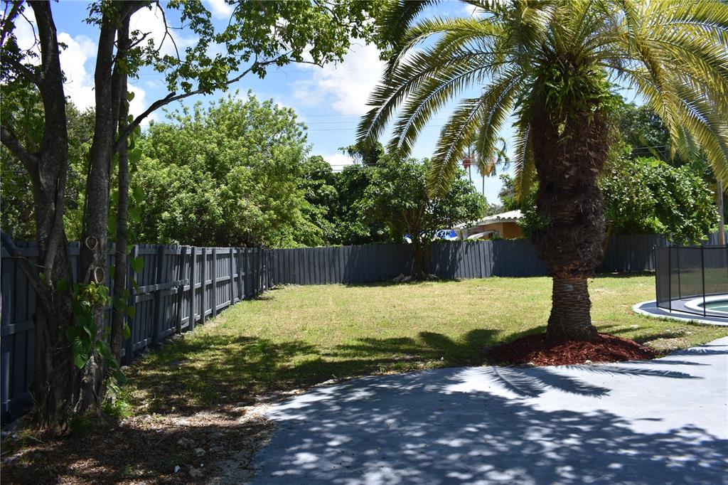 Biscayne Gardens Sec E Pt - Residential