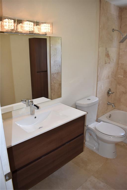 Biscayne Gardens Sec E Pt - Residential