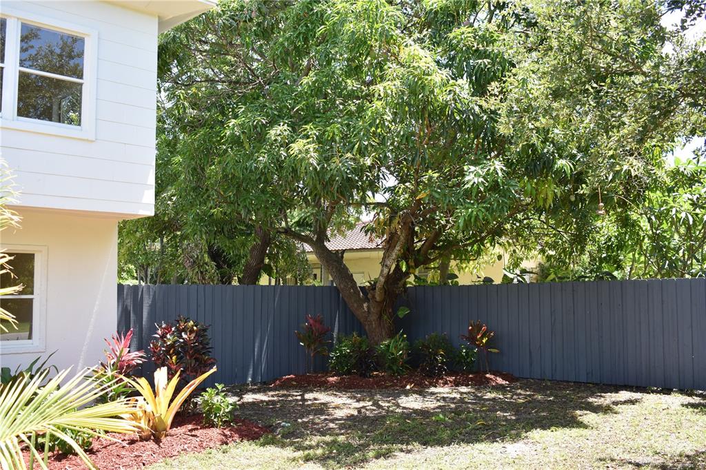 Biscayne Gardens Sec E Pt - Residential