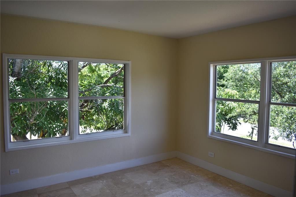 Biscayne Gardens Sec E Pt - Residential