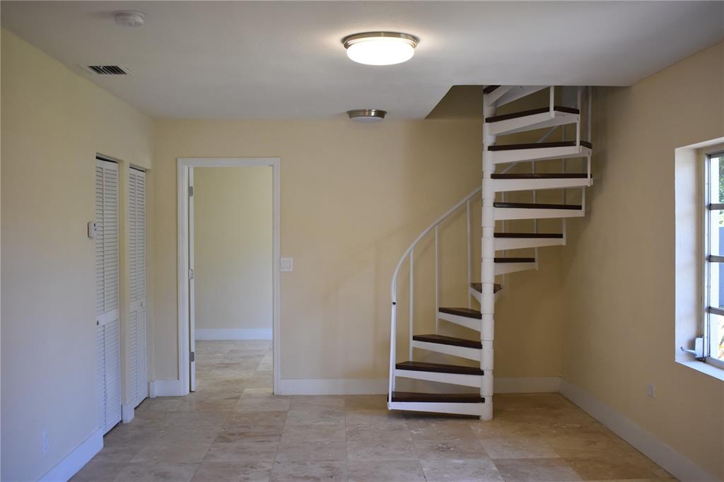 Biscayne Gardens Sec E Pt - Residential