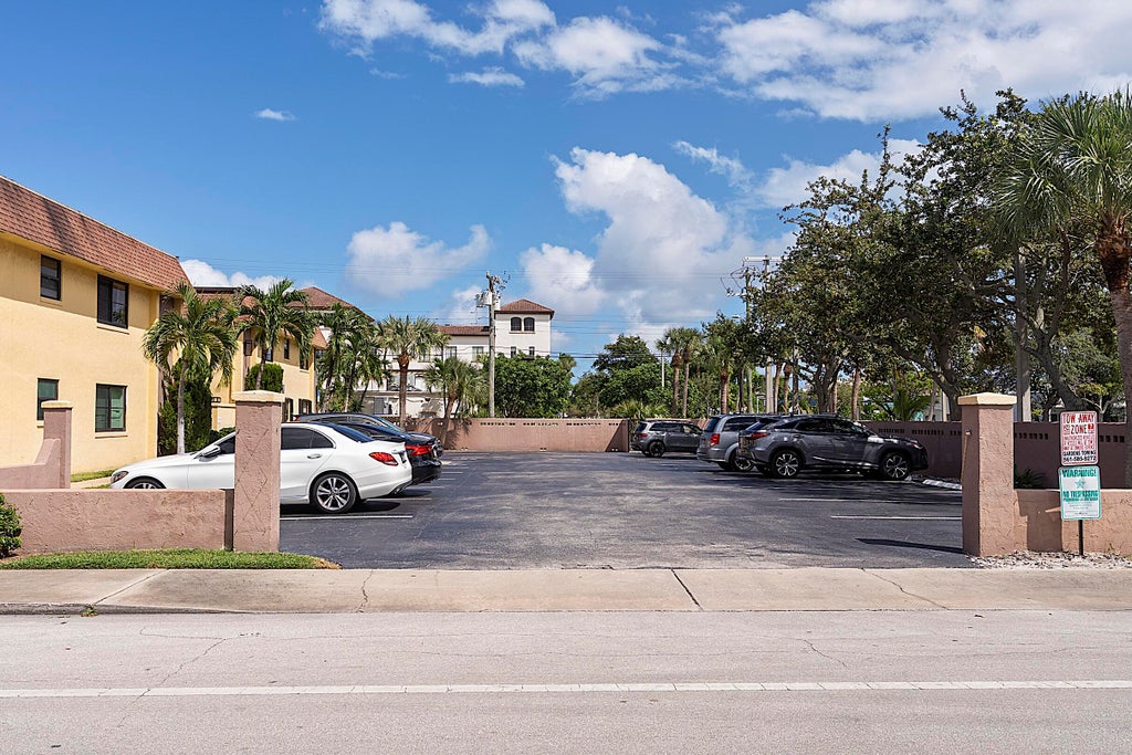 Photo of 120 N M Street #N, Lake Worth Beach, FL 33460 (MLS # B26080944)