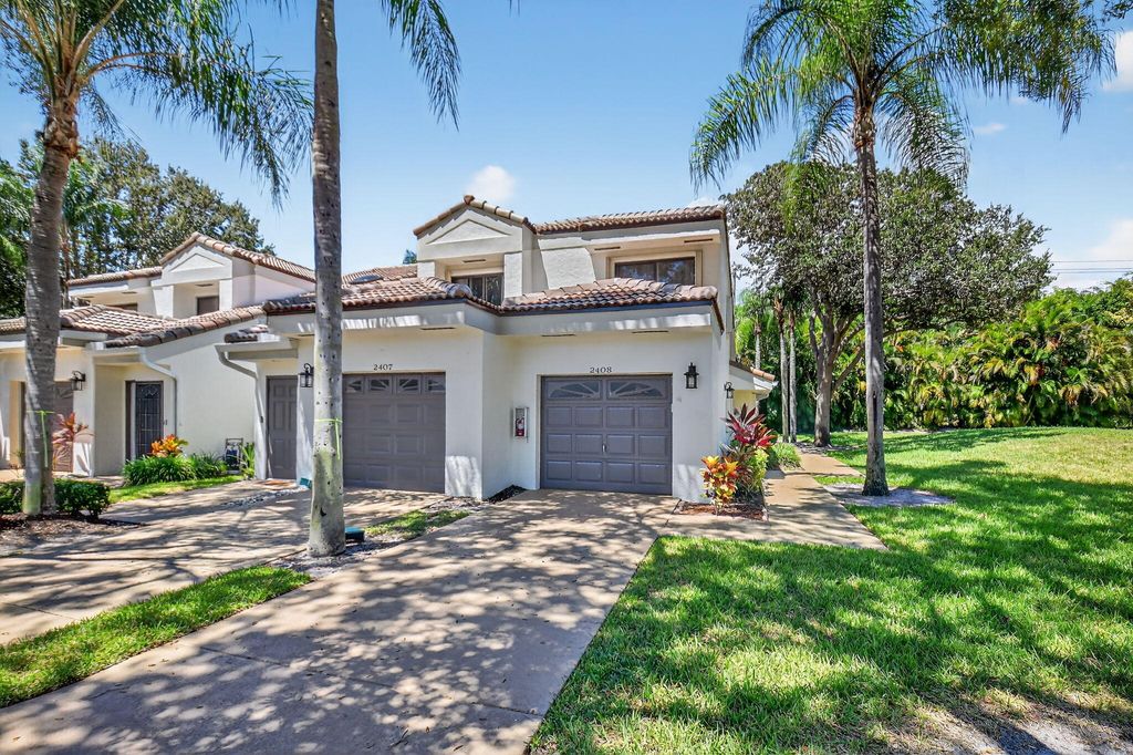 Photo of 2408 Aspen Way #2408, Boynton Beach, FL 33436 (MLS # R11121652)