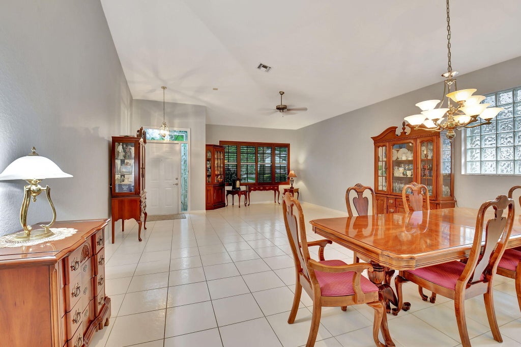 Photo of 13609 Weyburne Drive, Delray Beach, FL 33446 (MLS # R11055057)