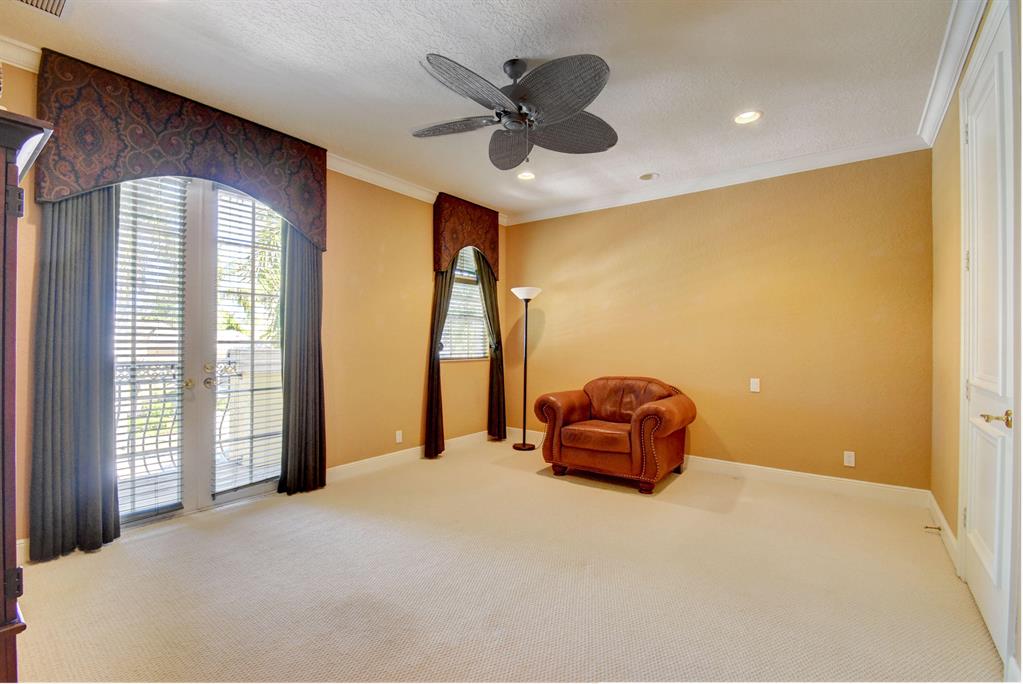 ENCLAVE - Residential