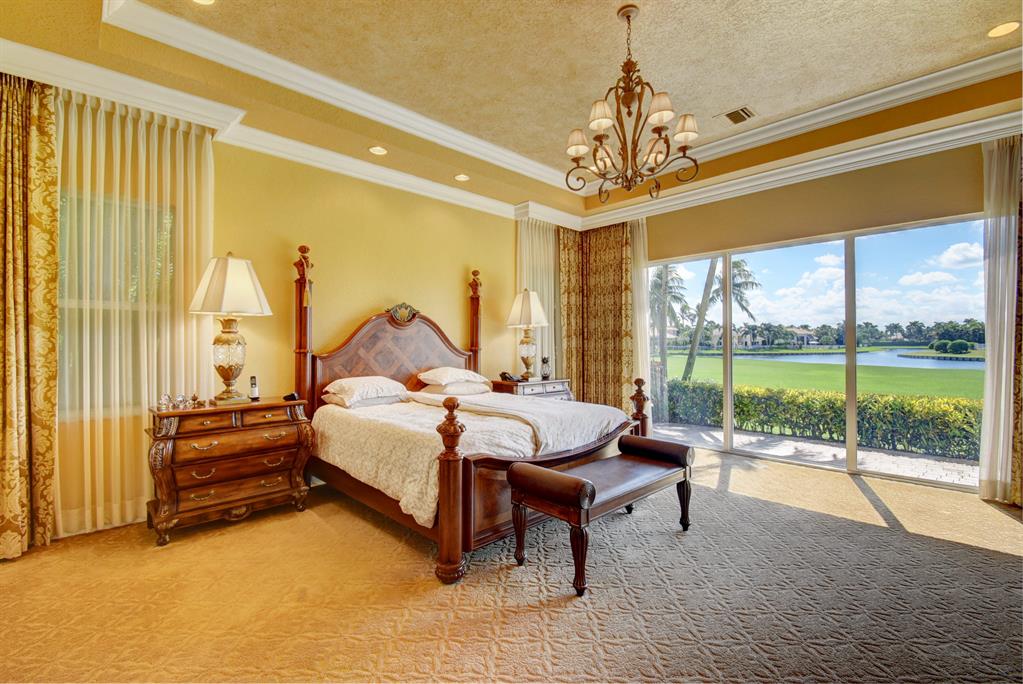 ENCLAVE - Residential