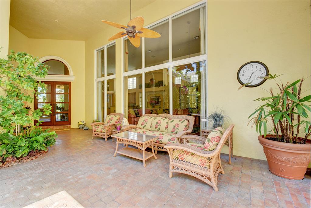 ENCLAVE - Residential