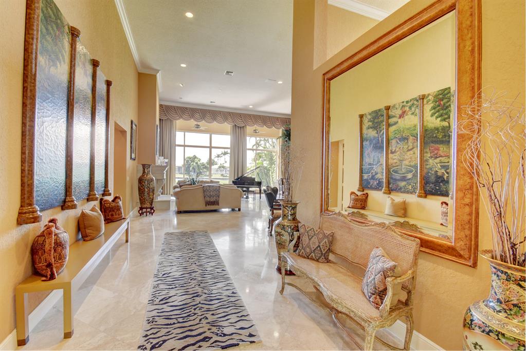 ENCLAVE - Residential