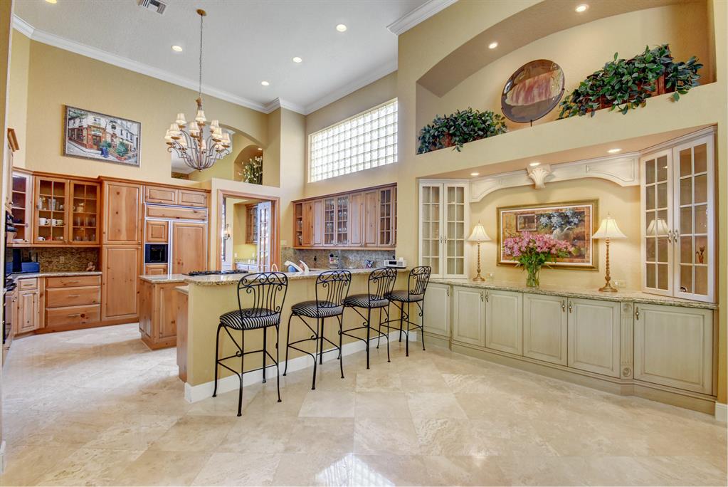 ENCLAVE - Residential