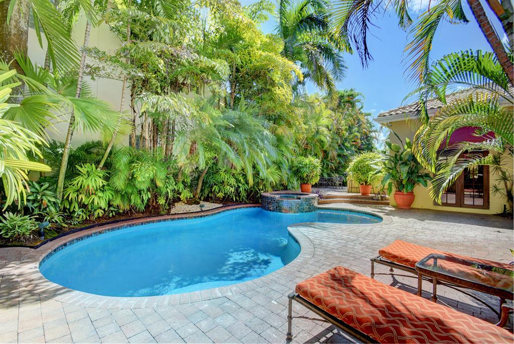 ENCLAVE - Residential