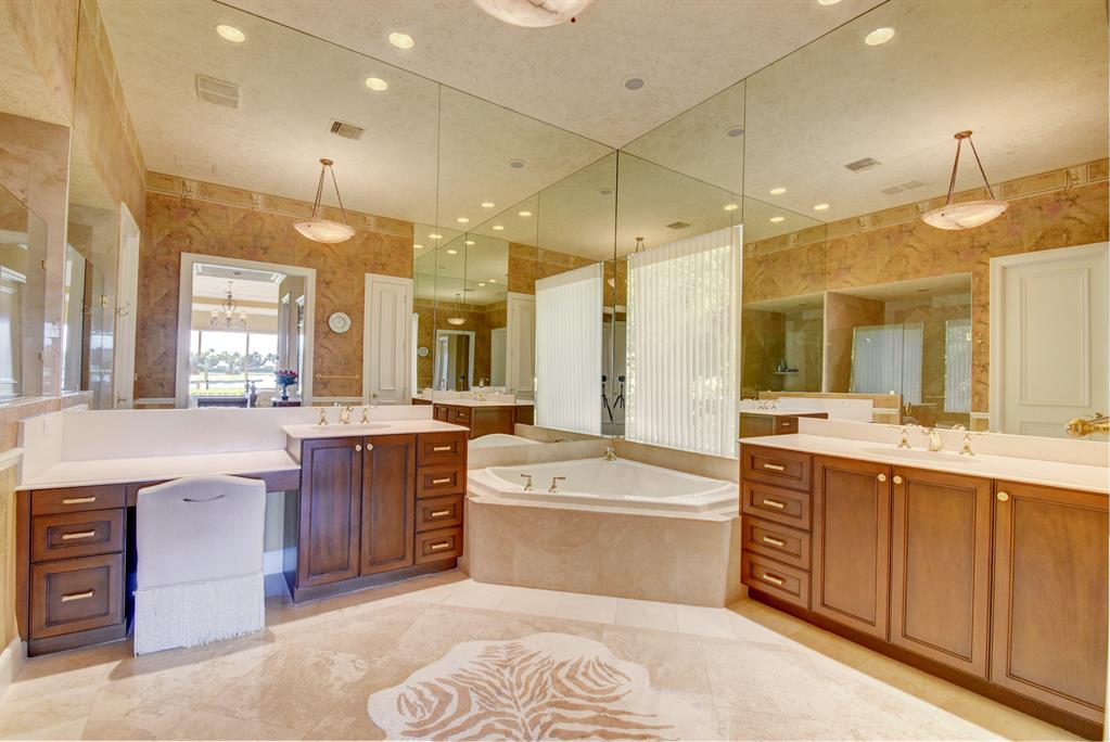 ENCLAVE - Residential