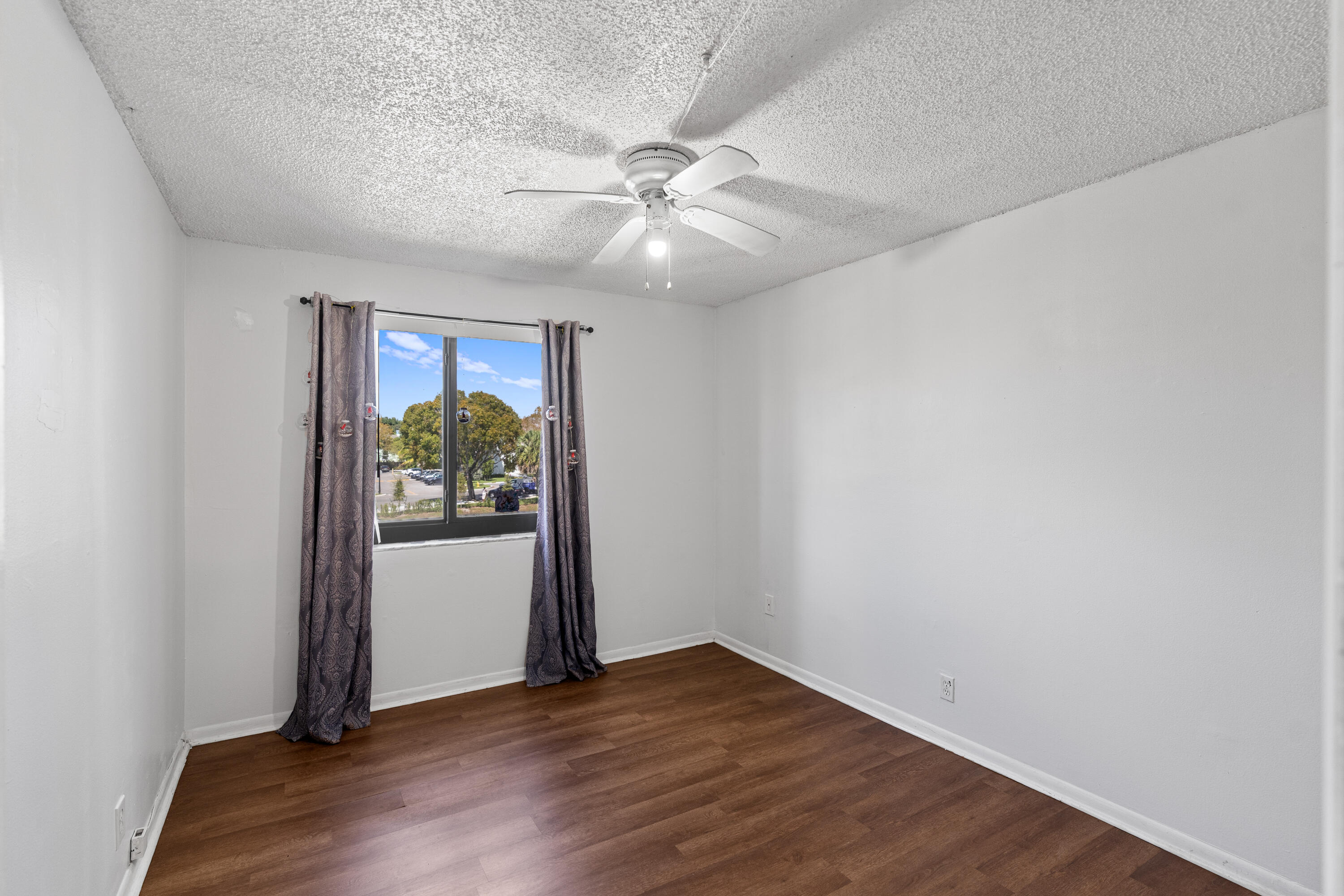 Sunrise Springs - Residential