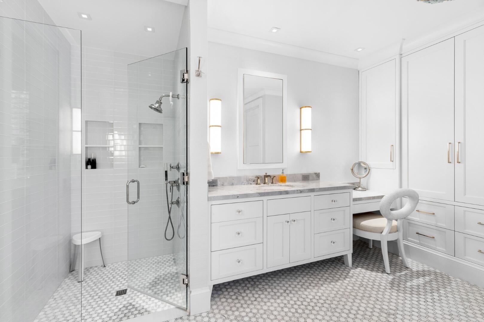 NORTH SHORE - Residential