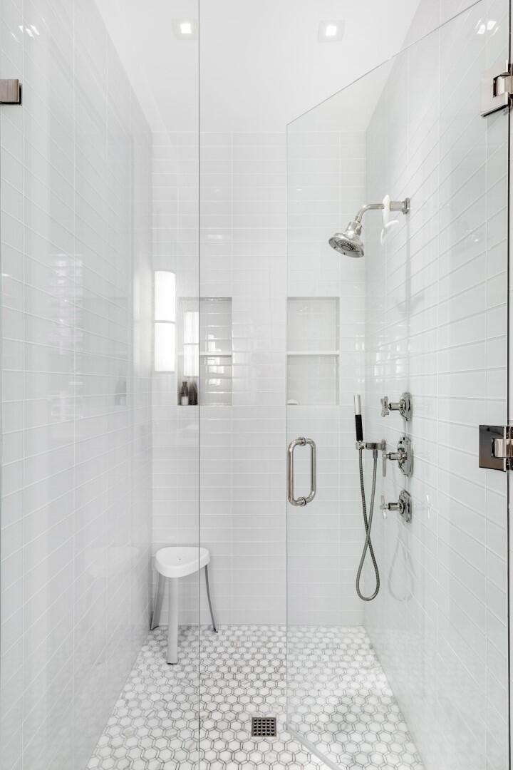 NORTH SHORE - Residential