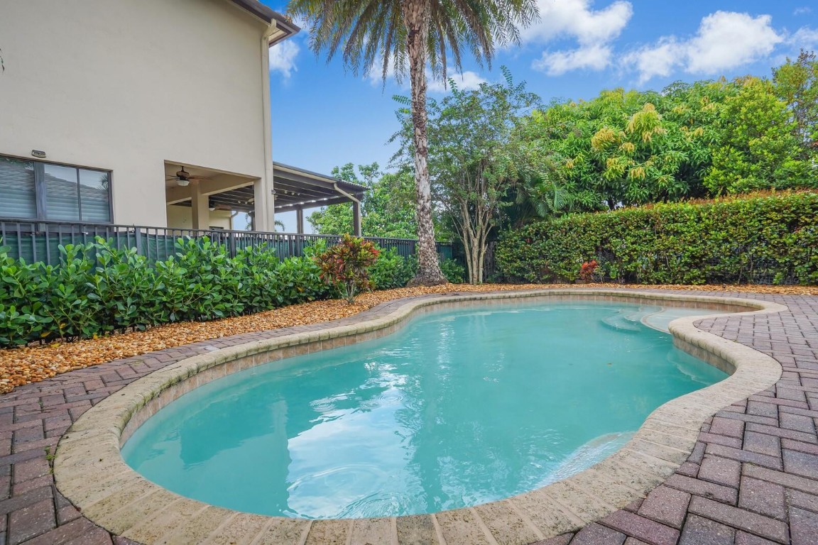 Monterra 175-155 B - Residential