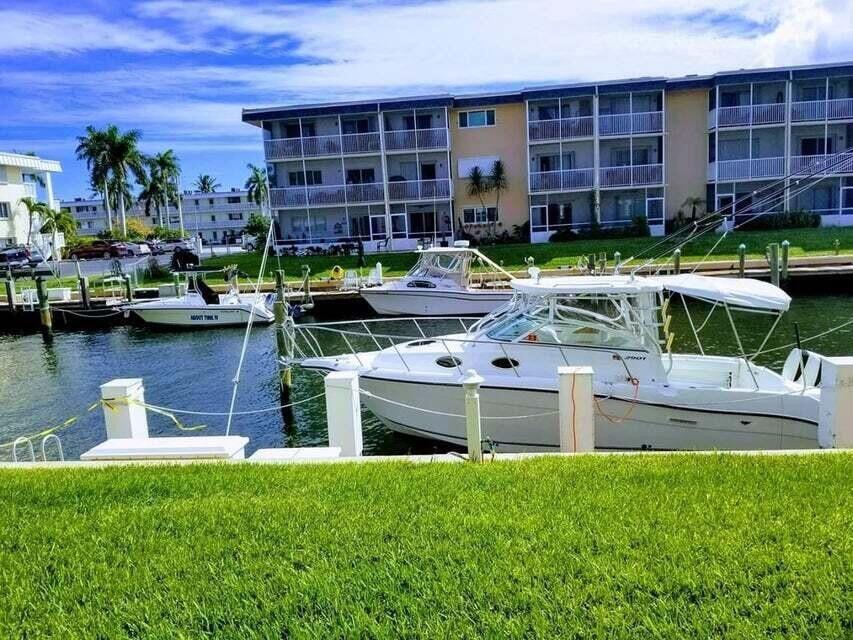 110 Shore 111 B Court 111b