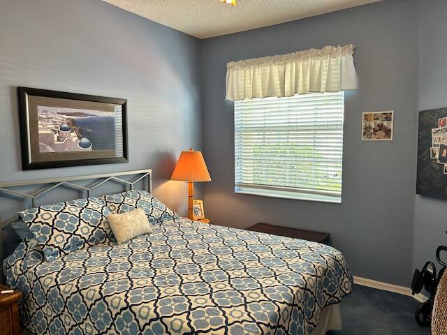 FLORAL LAKES - Residential