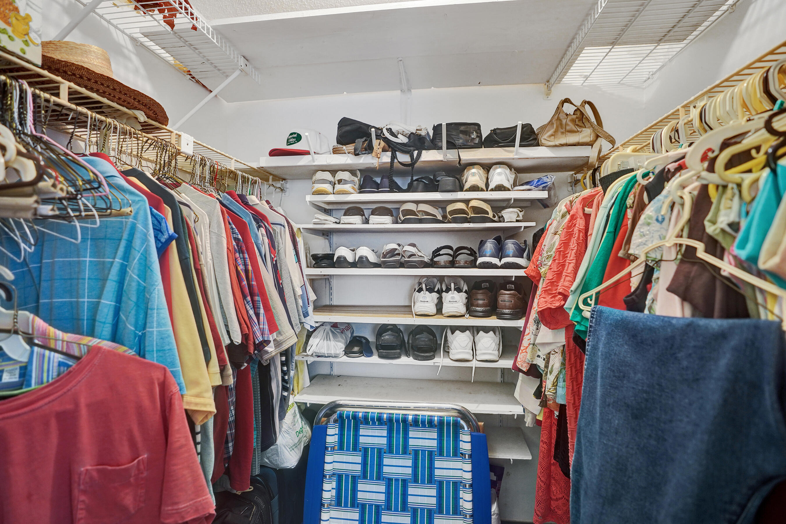 IMPERIAL VILLAS CONDO - Residential