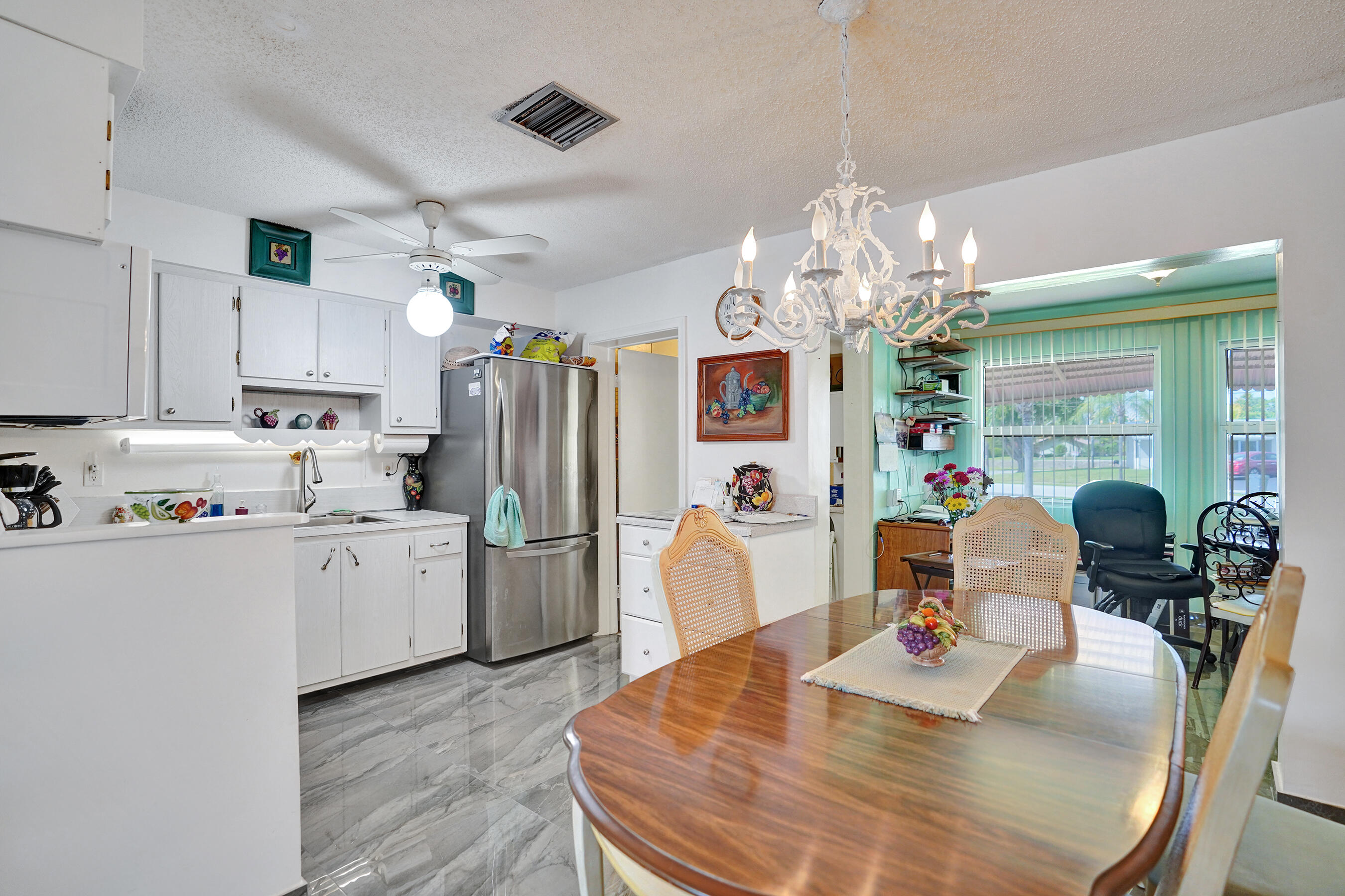 IMPERIAL VILLAS CONDO - Residential