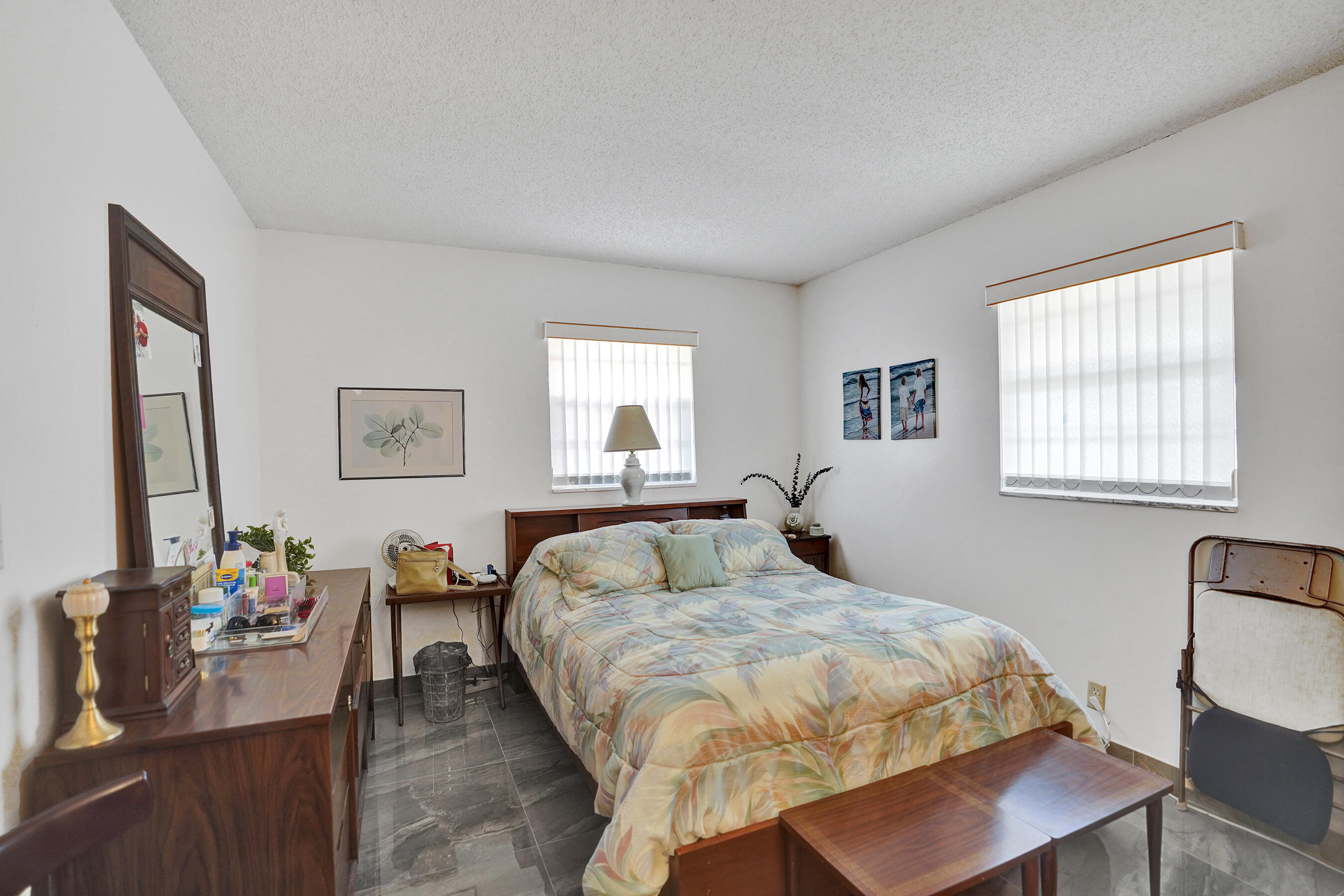 IMPERIAL VILLAS CONDO - Residential