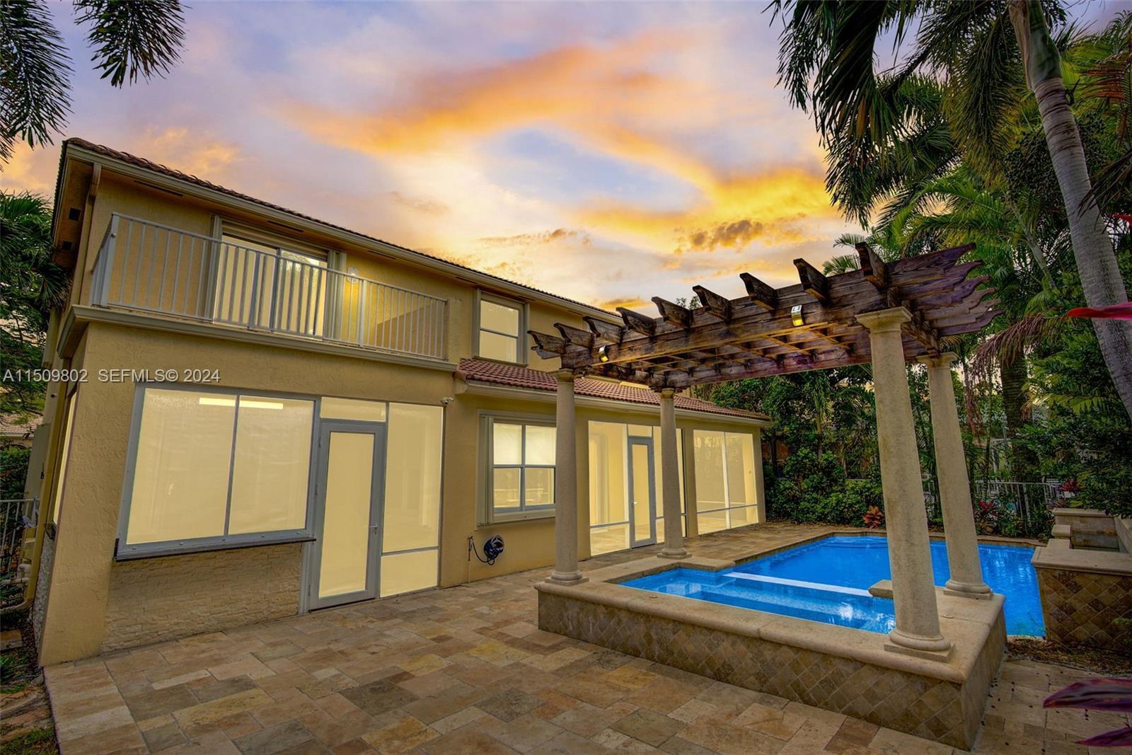 7457 NW 51st Way, Coconut Creek, FL, 33073/$1,100,000 2 7457 NW 51st Way