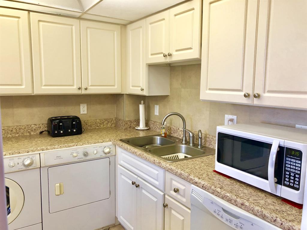 CENTURY PLAZA CONDO - Residential