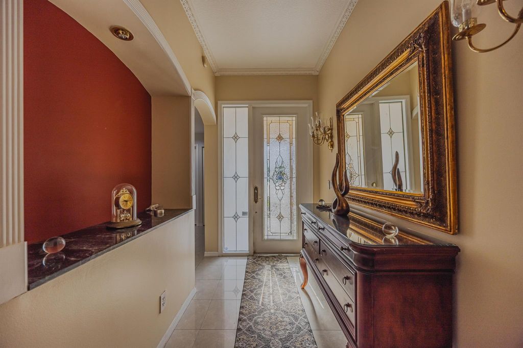 Photo of 7821 Manor Forest Lane, Boynton Beach, FL 33436 (MLS # R11038231)