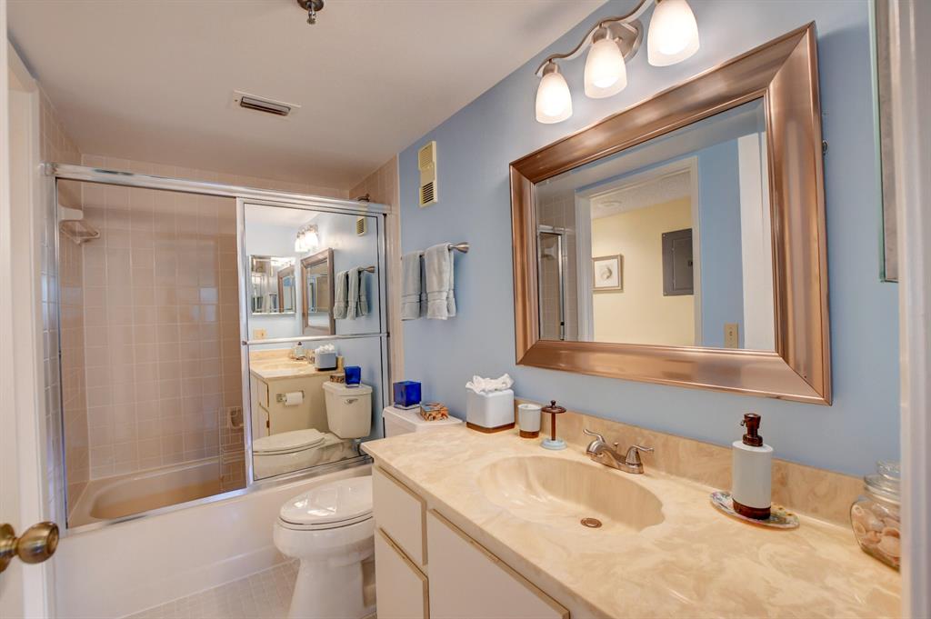 Huntington Lakes - Residential