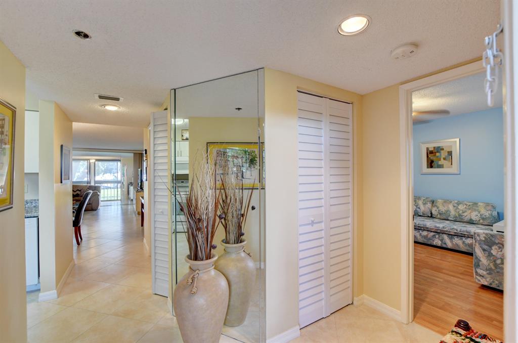 Huntington Lakes - Residential