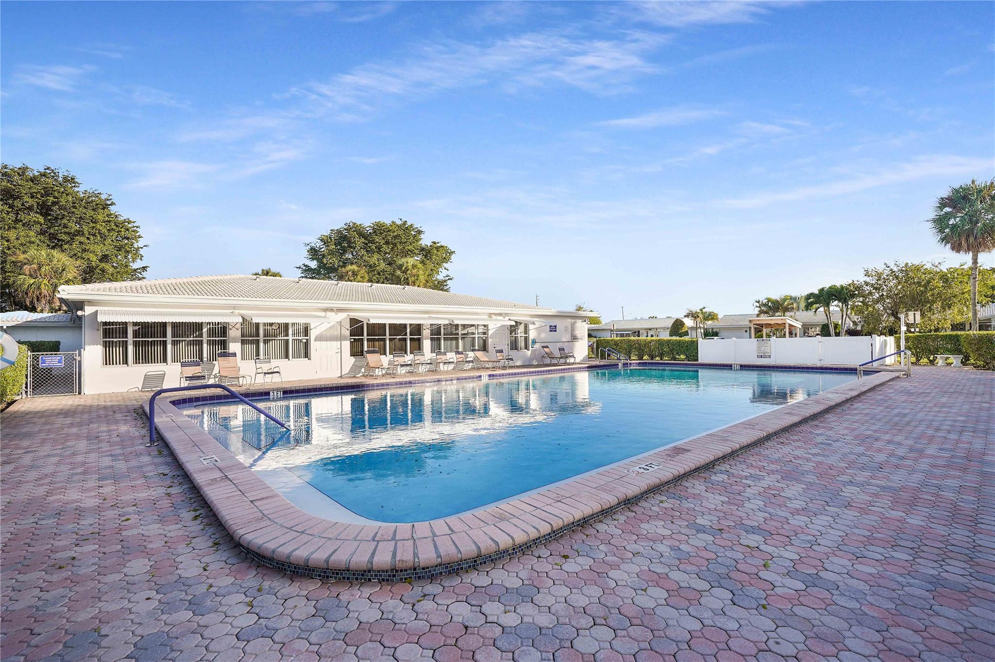 MAINLANDS OF TAMARAC LAKE - Residential