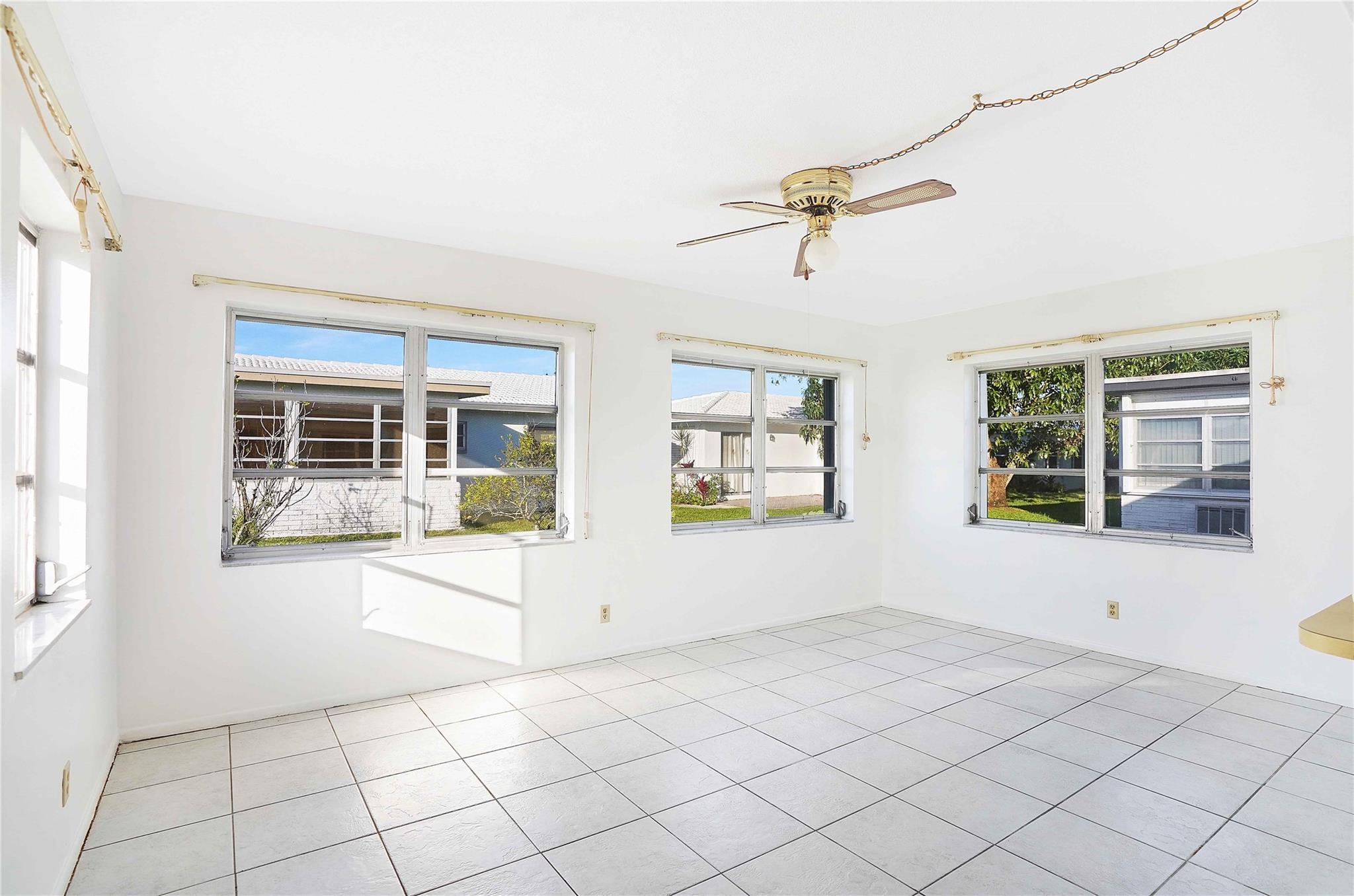 MAINLANDS OF TAMARAC LAKE - Residential