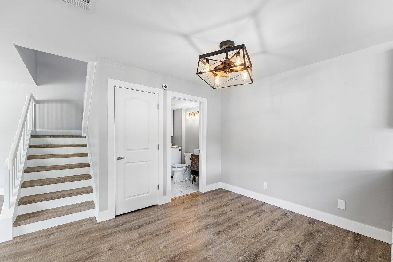 WELLESLEY AT LAKE CLARKE SHORES - Residential