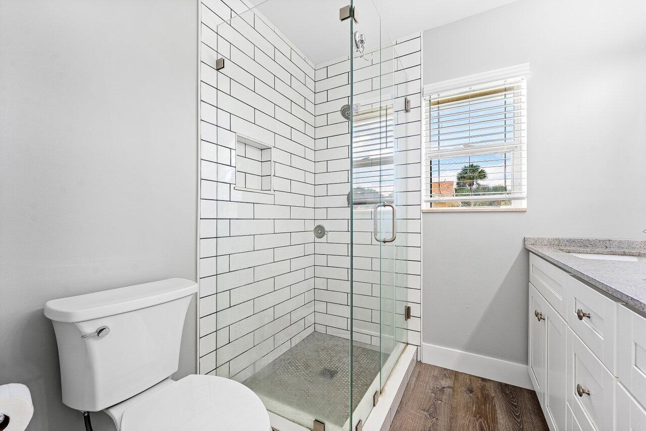 WELLESLEY AT LAKE CLARKE - Residential