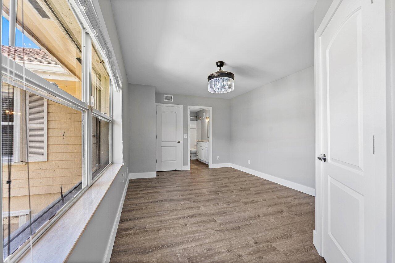 WELLESLEY AT LAKE CLARKE SHORES - Residential