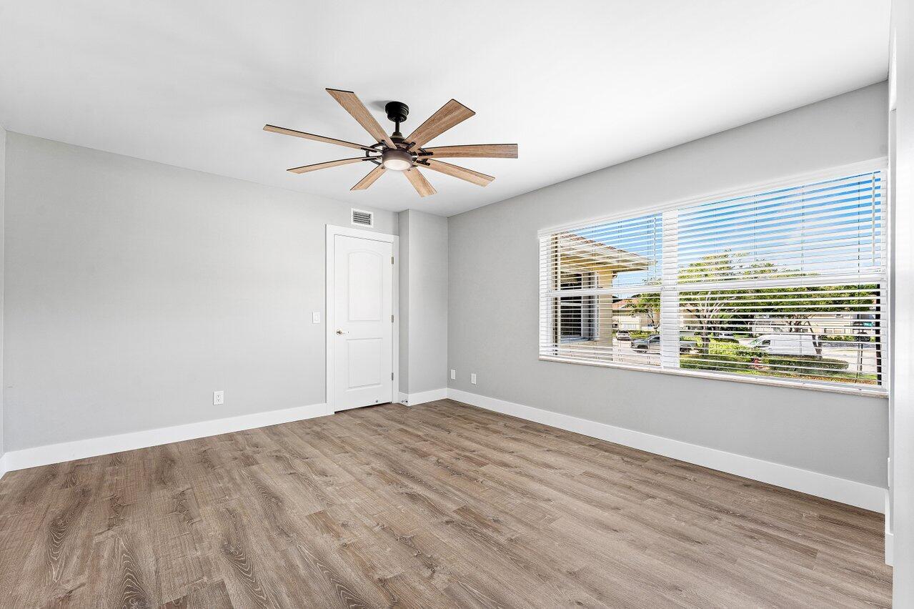 WELLESLEY AT LAKE CLARKE SHORES - Residential