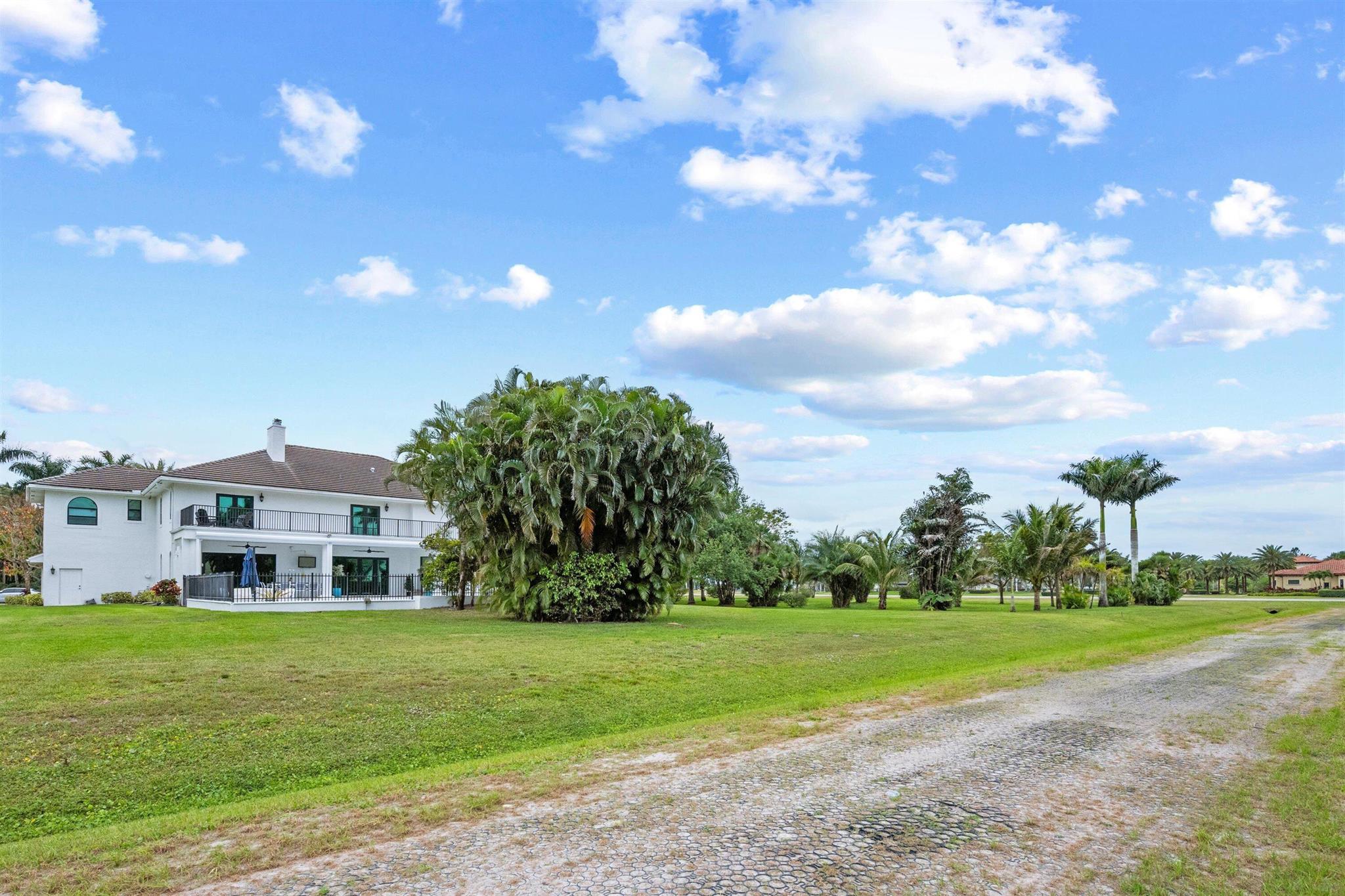 WELLINGTON AERO CLUB OF T - Residential