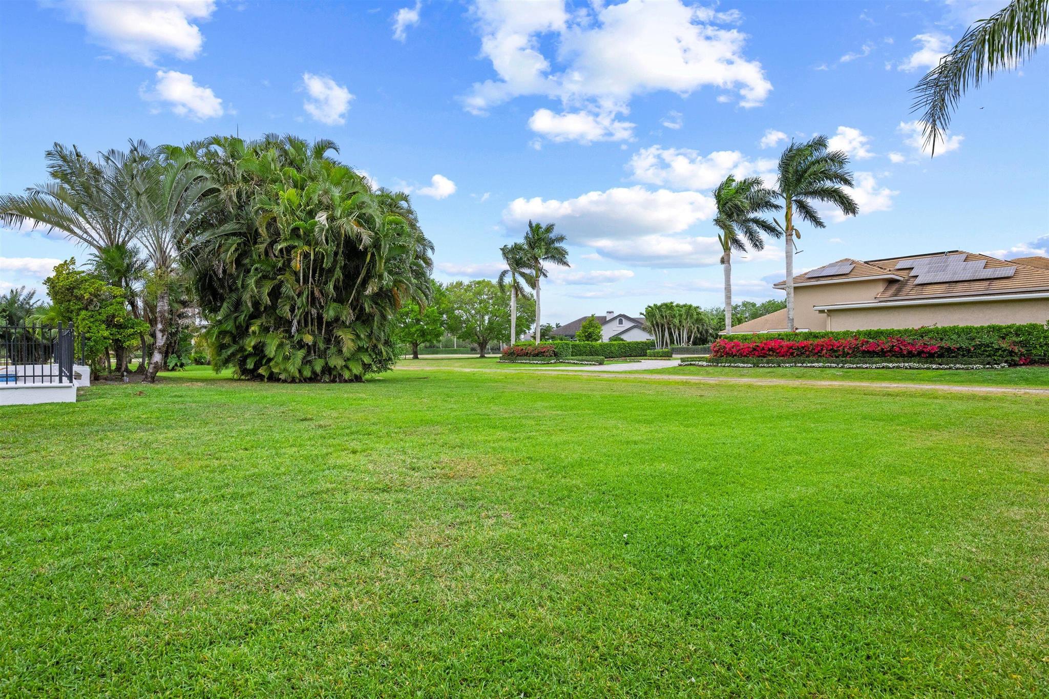 WELLINGTON AERO CLUB OF T - Residential