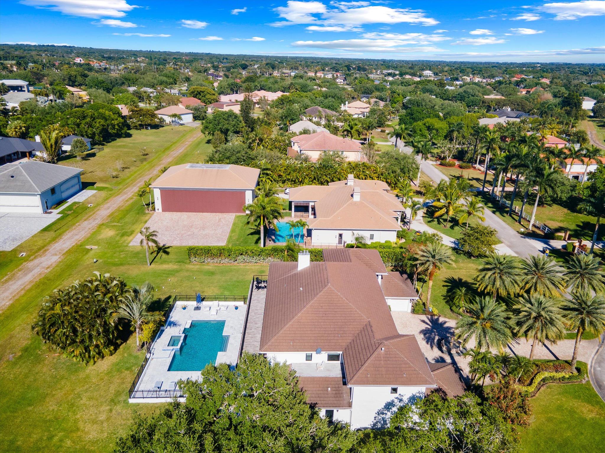 WELLINGTON AERO CLUB OF T - Residential