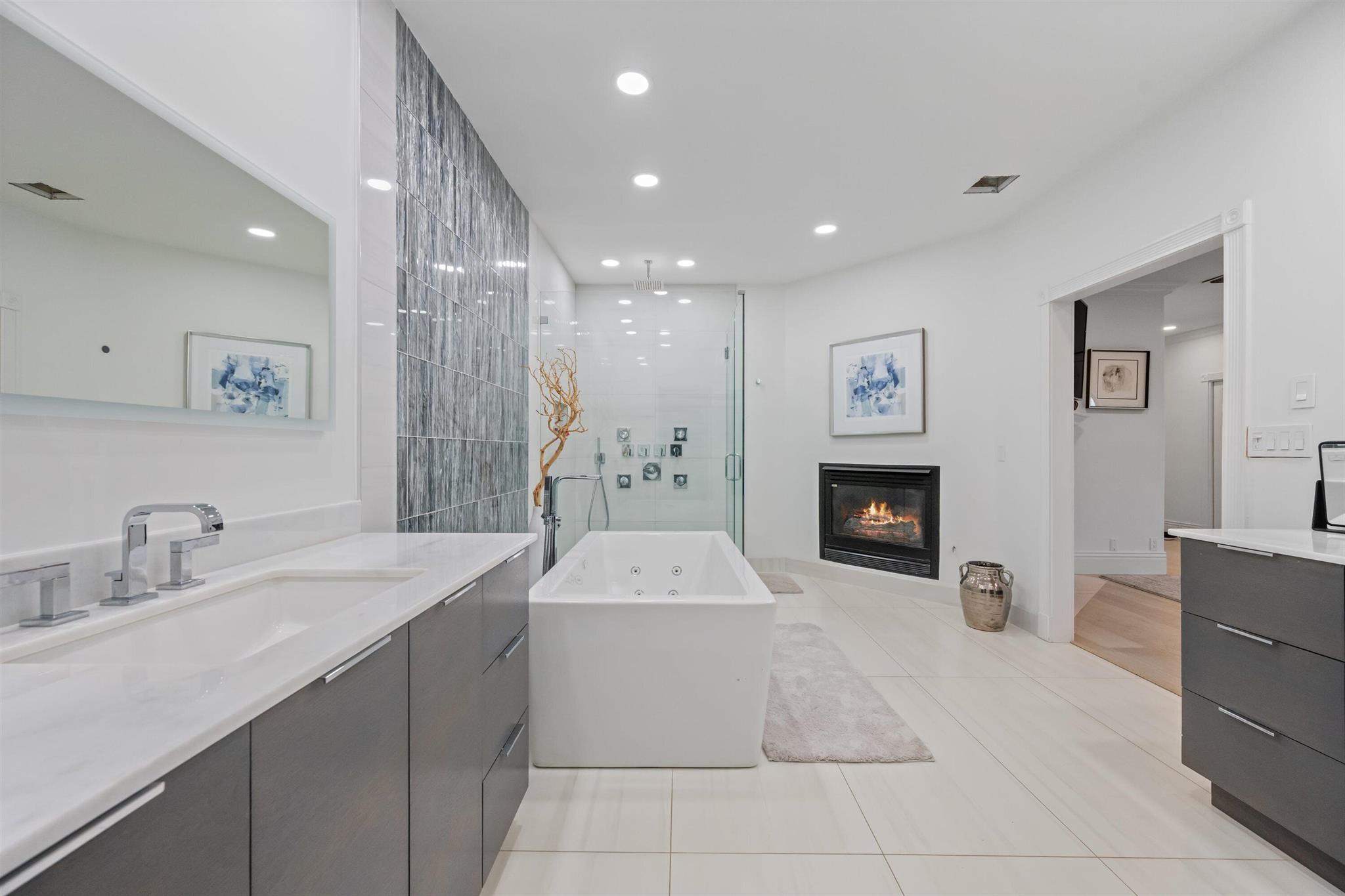 WELLINGTON AERO CLUB OF T - Residential