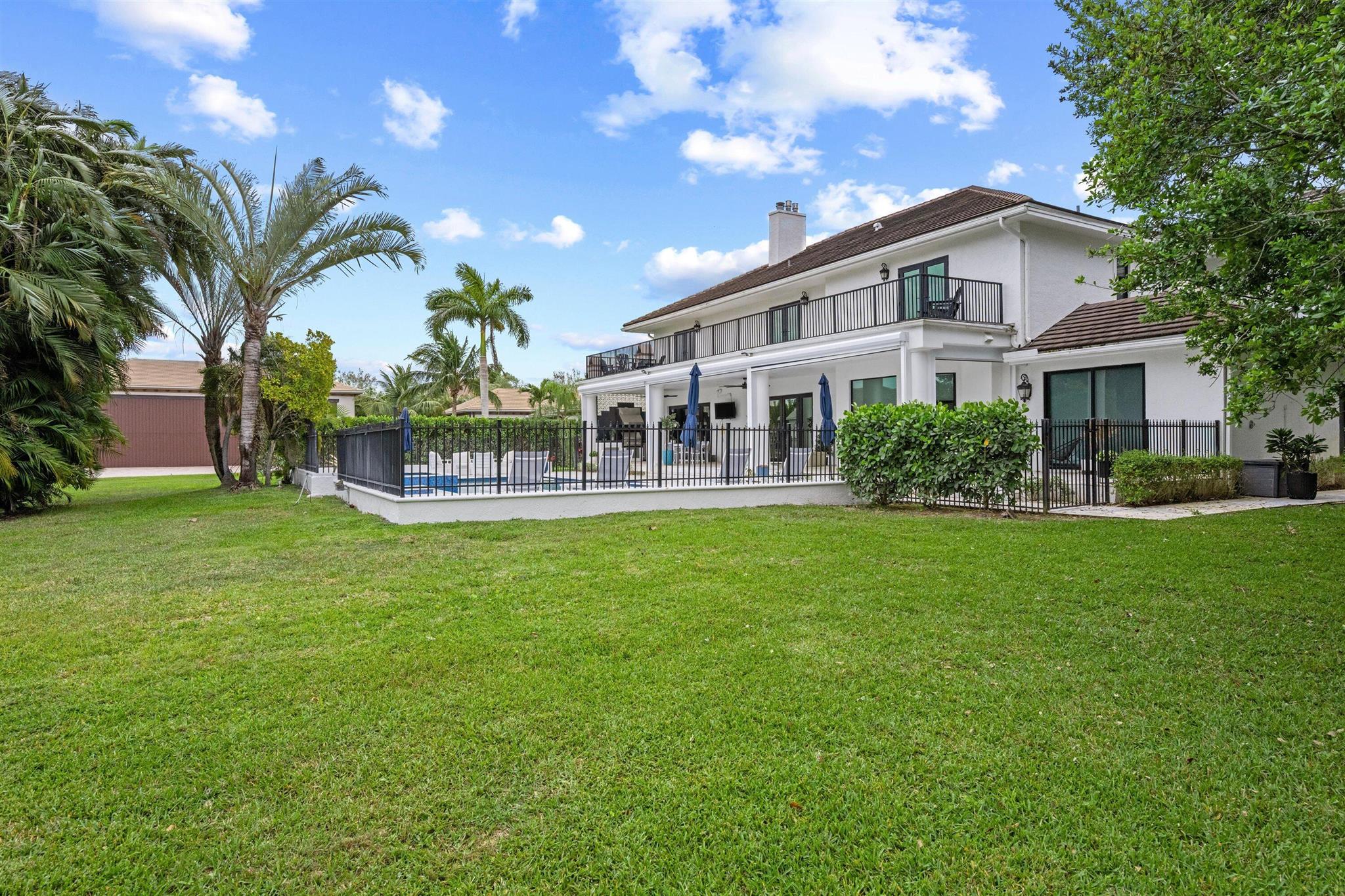 WELLINGTON AERO CLUB OF T - Residential