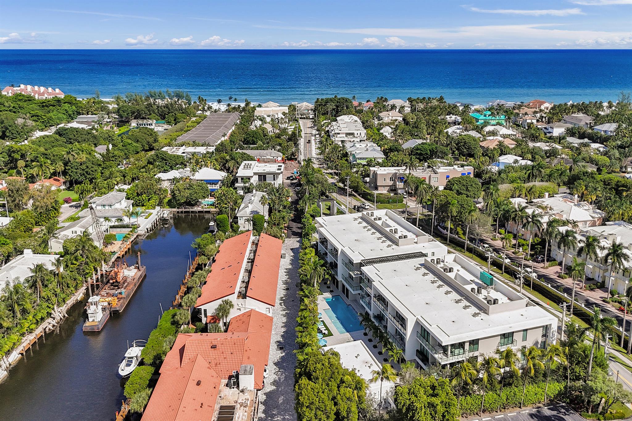 1177 MODERNE - Residential