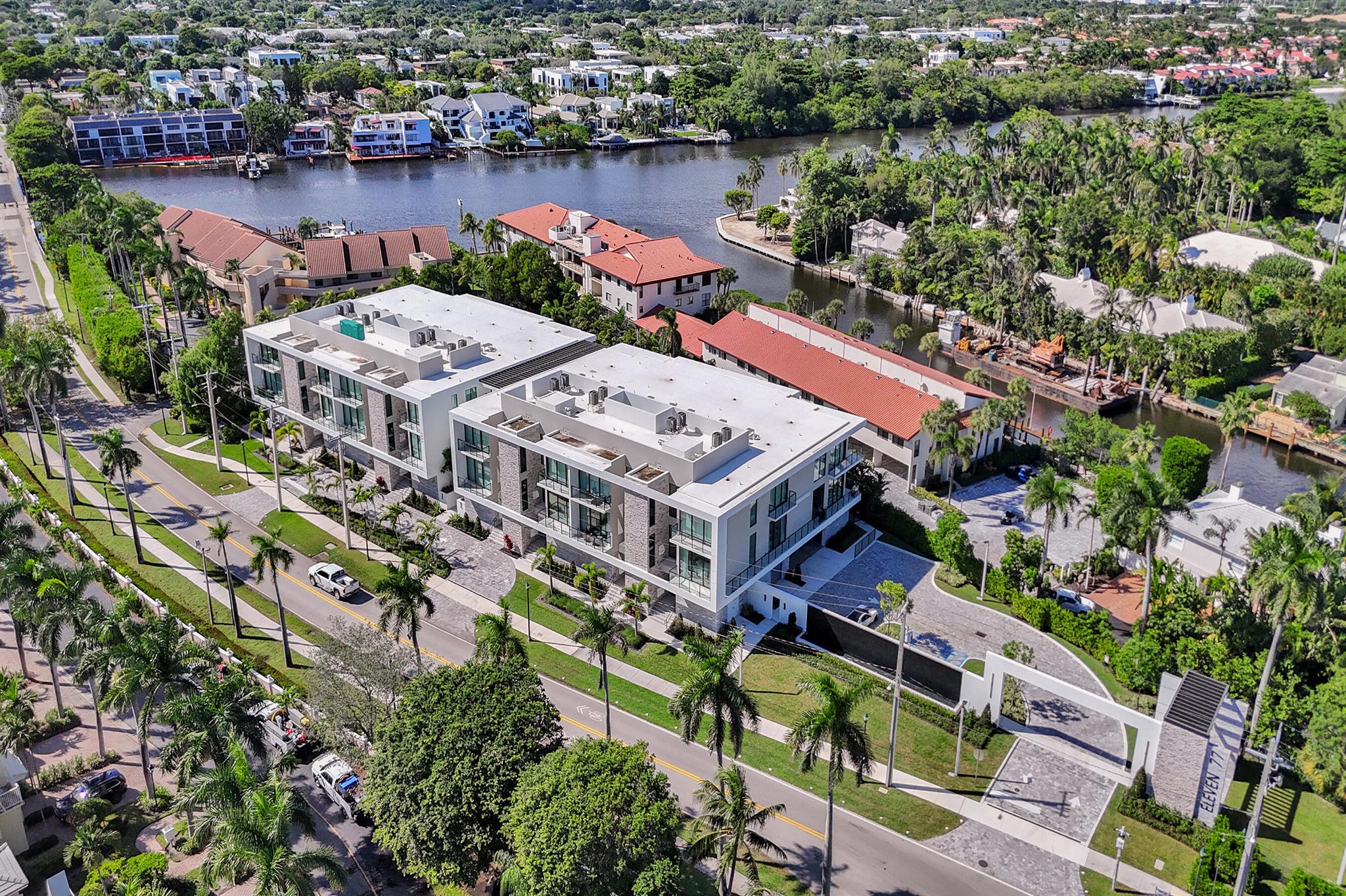 1177 MODERNE - Residential