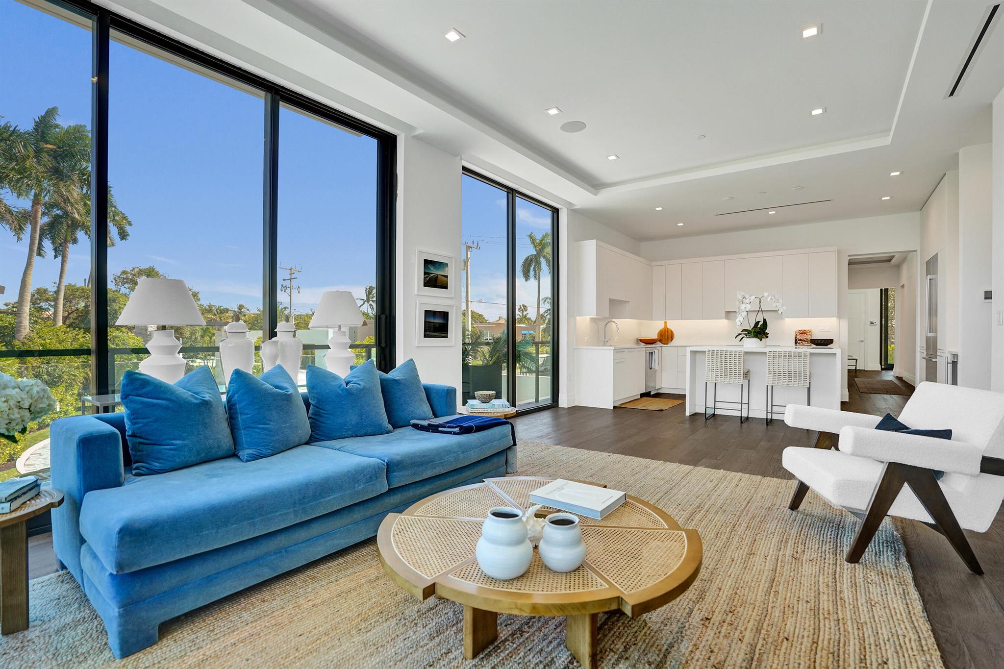 1177 MODERNE - Residential