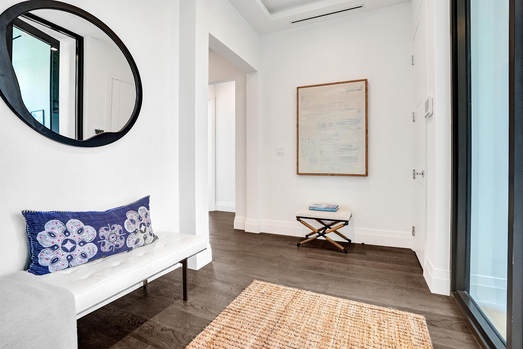 1177 MODERNE - Residential