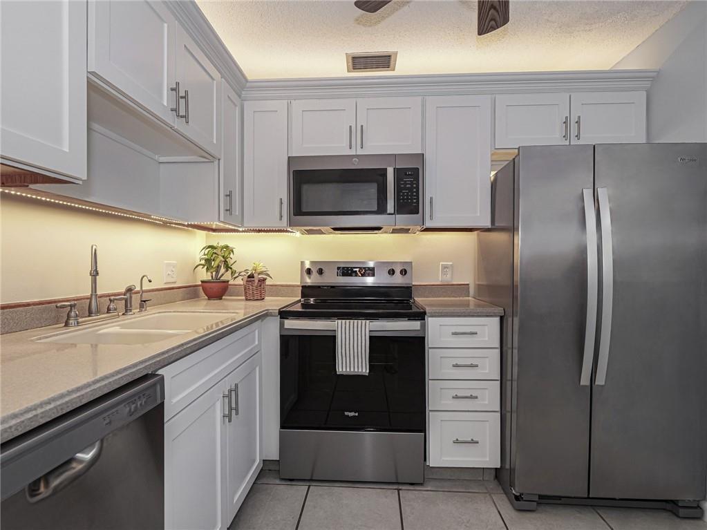 VISTA GARDENS F/K/A VISTA - Residential